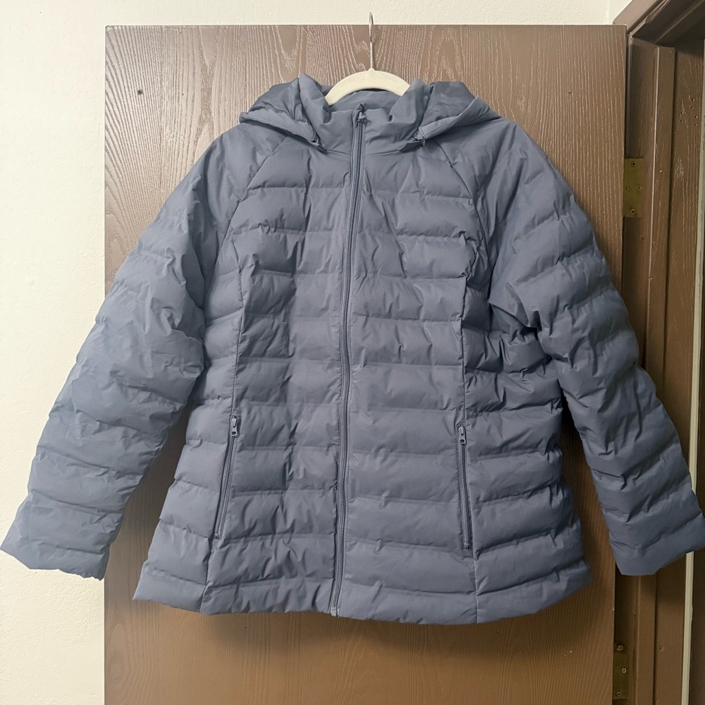 Time and Tru Dark Gray Puffer Jacket